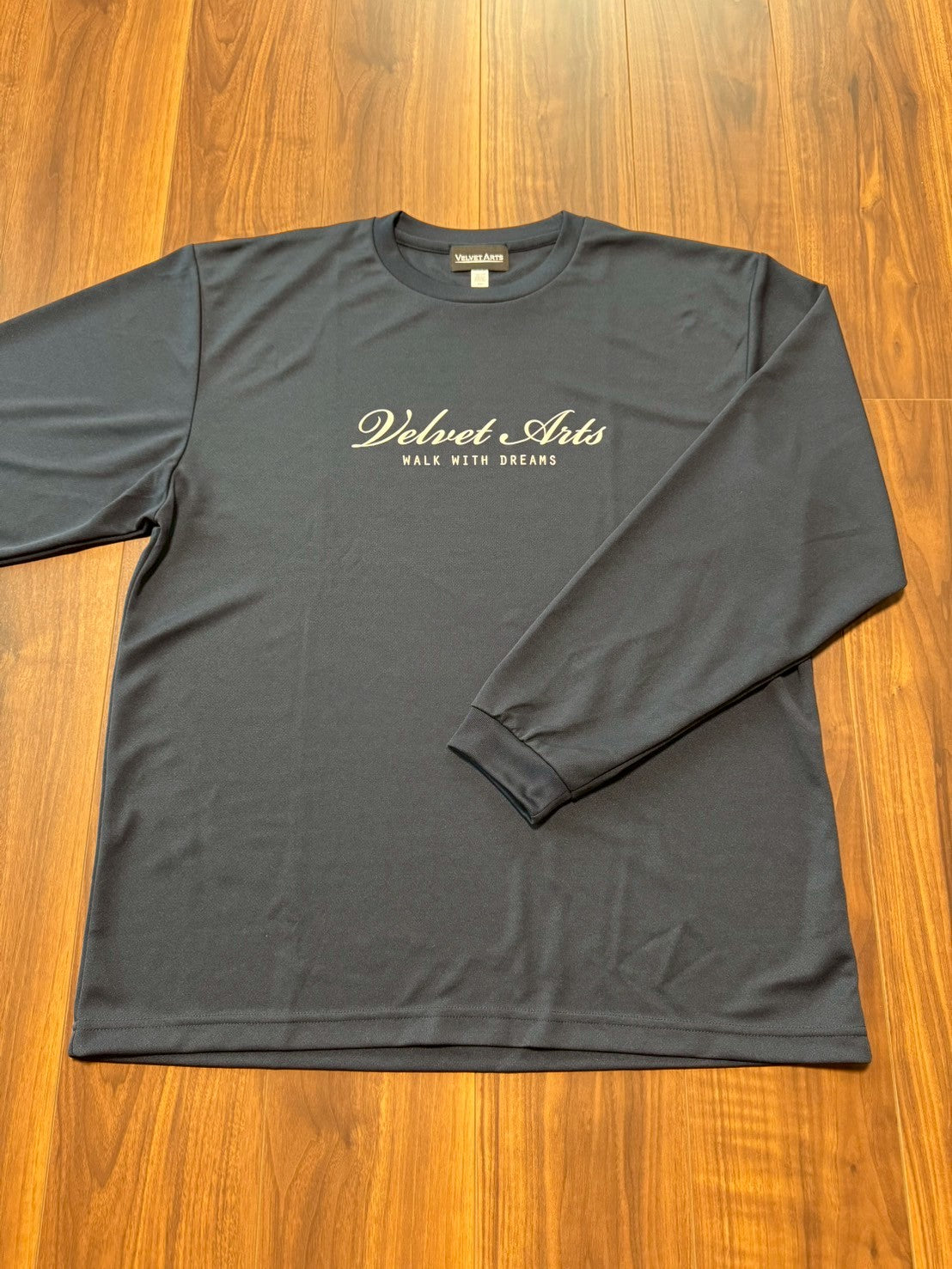 Long Sleeve Dry T-Shirt Script Logo - VELVET ARTS