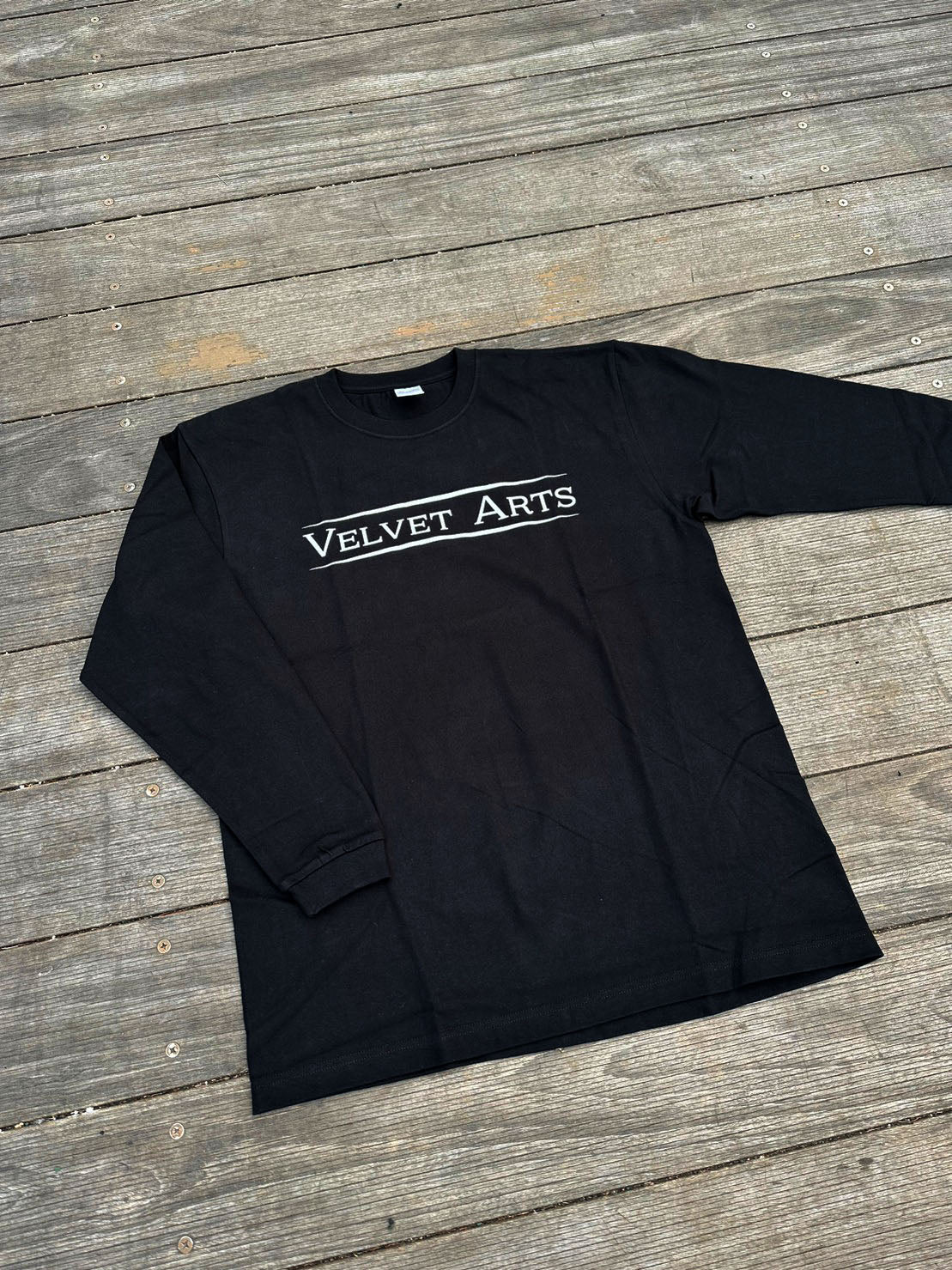 Long Sleeve T-Shirt Gothic Logo - VELVET ARTS