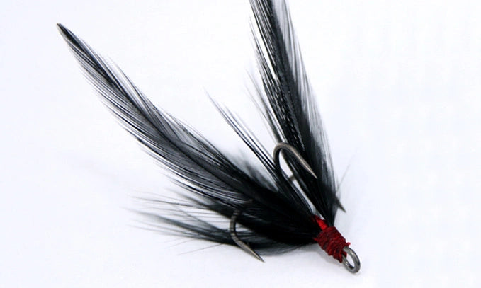 Feathered PIERCE TREBLE Black (HFP047) - RYUGI