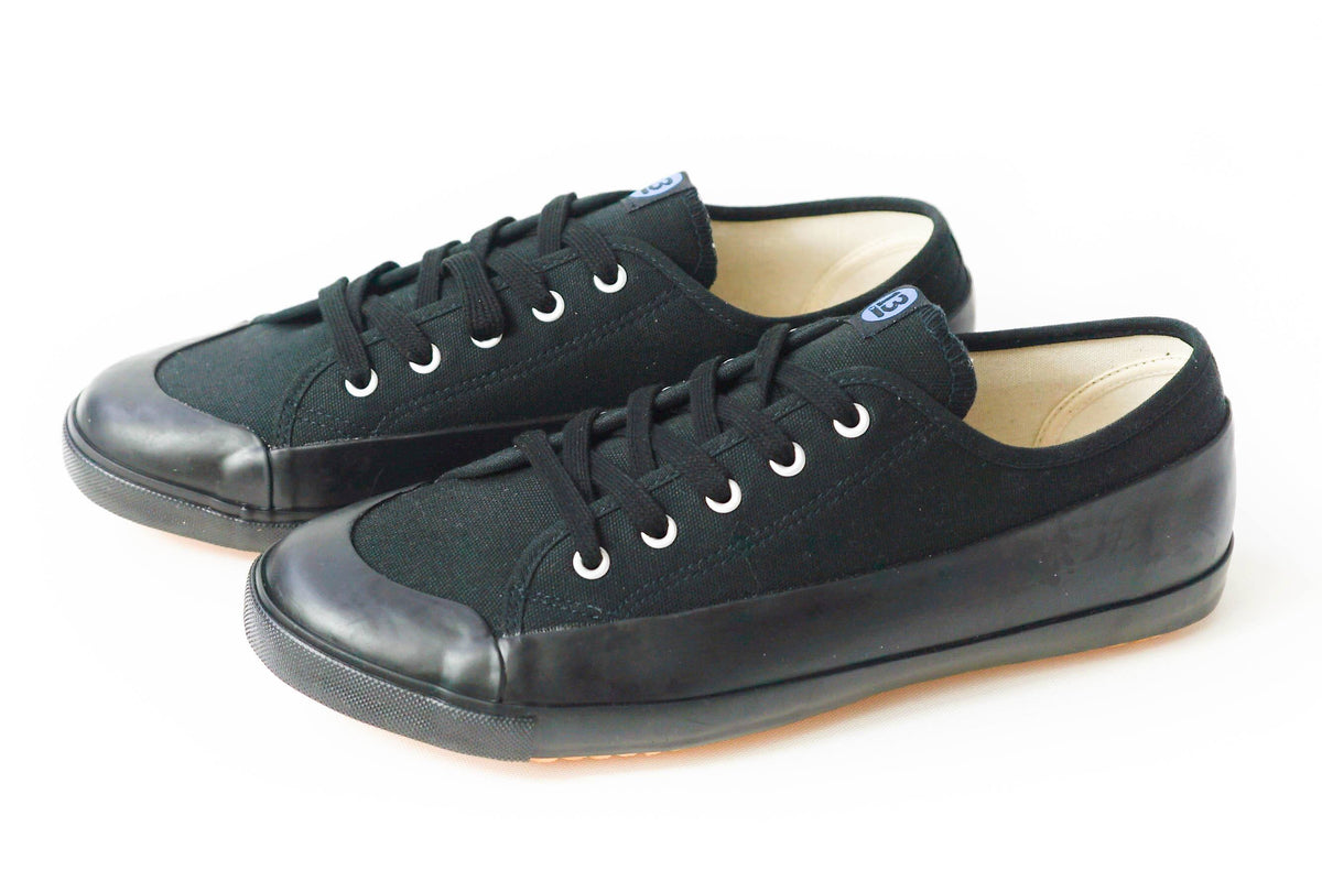 Niji Niji Sneakers - BREADEN