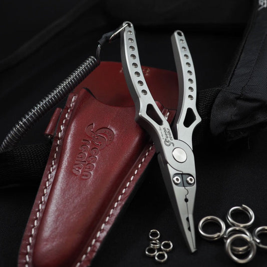 RATEL PLIERS Titanium model - Ocean Freaks